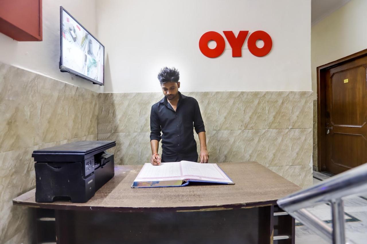 Oyo62014新盖塔尼亚利酒店 勒克瑙 外观 照片